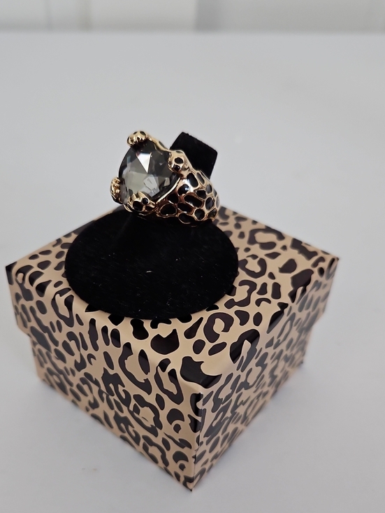 Betsey Johnson Jewelry - Betsey Johnson NWT Cocktail Ring
